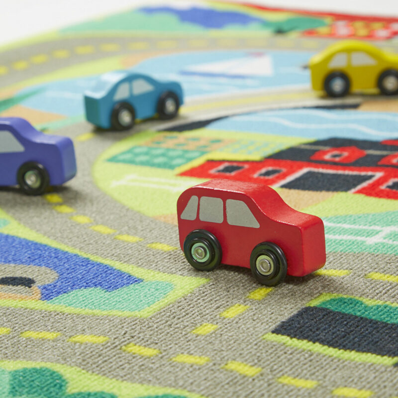 Toy cars for the kids play rug