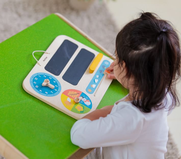 My First Calendar from PlanToys
