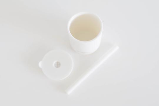 The Saturday Baby Silicone Straw Cup in Cloud
