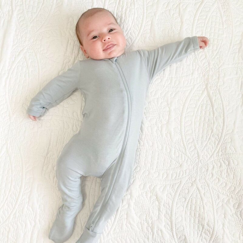 Kyte BABY Zippered Footie in Fog