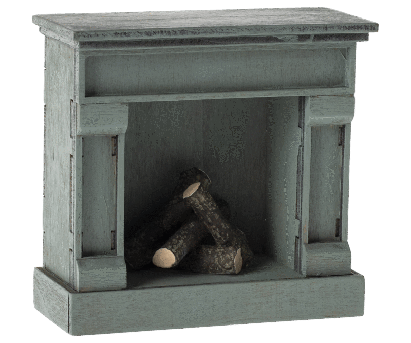 Maileg Fireplace in Blue for Mouse