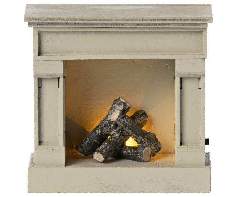 Fireplace in Off White for Mouse made by Maileg
