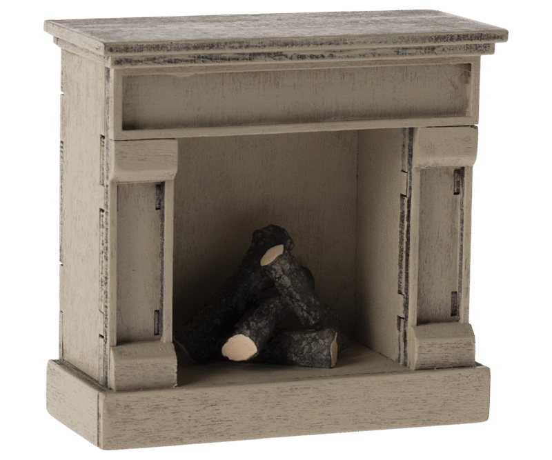 Maileg Fireplace in Off White for Mouse