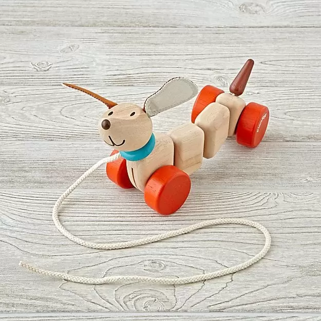 PlanToys Wooden Pull-Along Happy Puppy 3