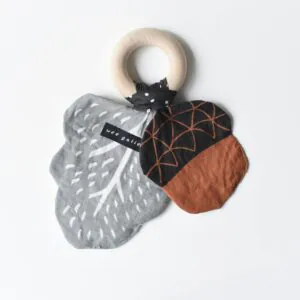 Acorn Crinkle Teething Toy