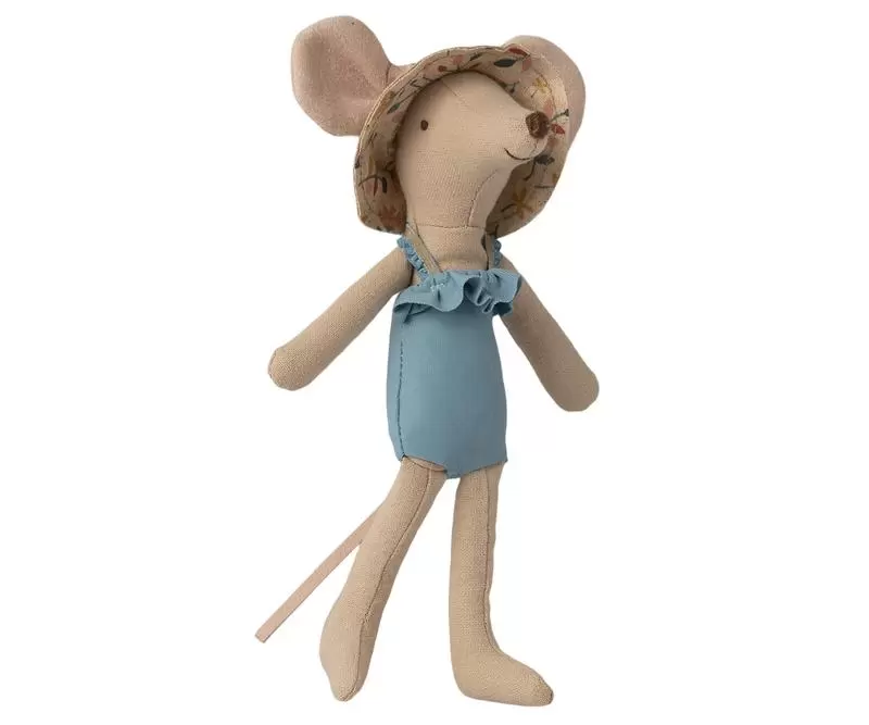 Maileg Beach Mice Mum in Cabin De Plage
