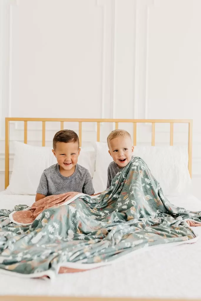 Copper Pearl Atwood 3-Layer Jumbo Quilt