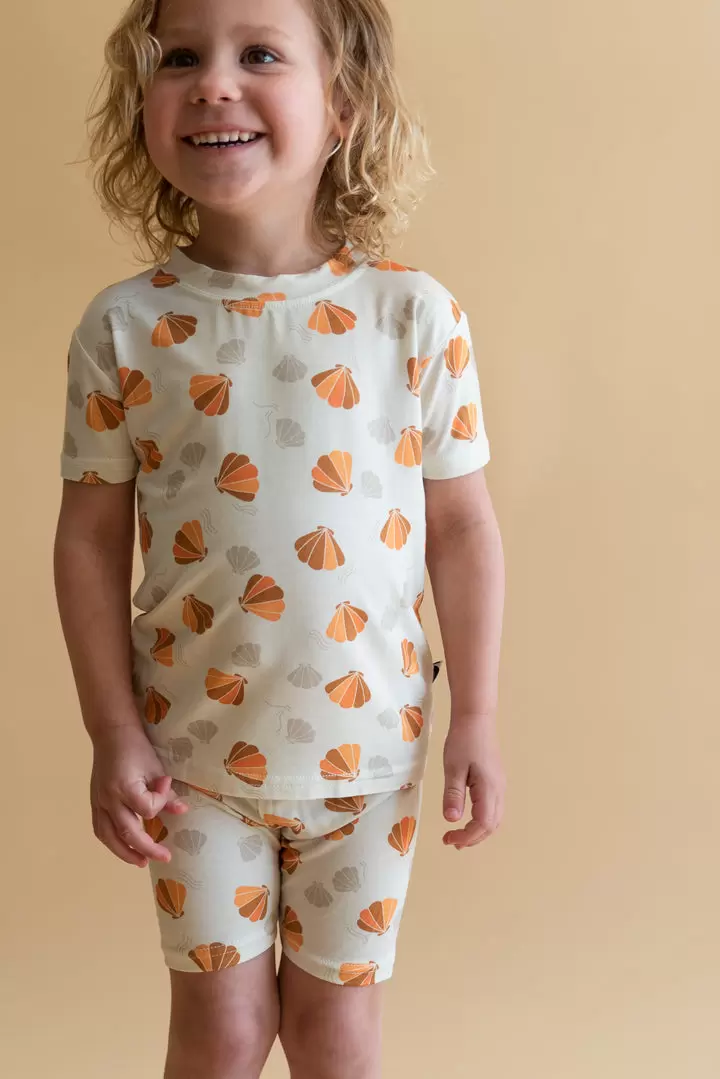 Britxon Phoenix Seashell Bamboo Viscose Short Sleeve and Shorts Set