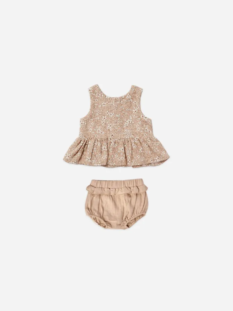 Quincy Mae Sleeveless Peplum Set in Apricot Floral