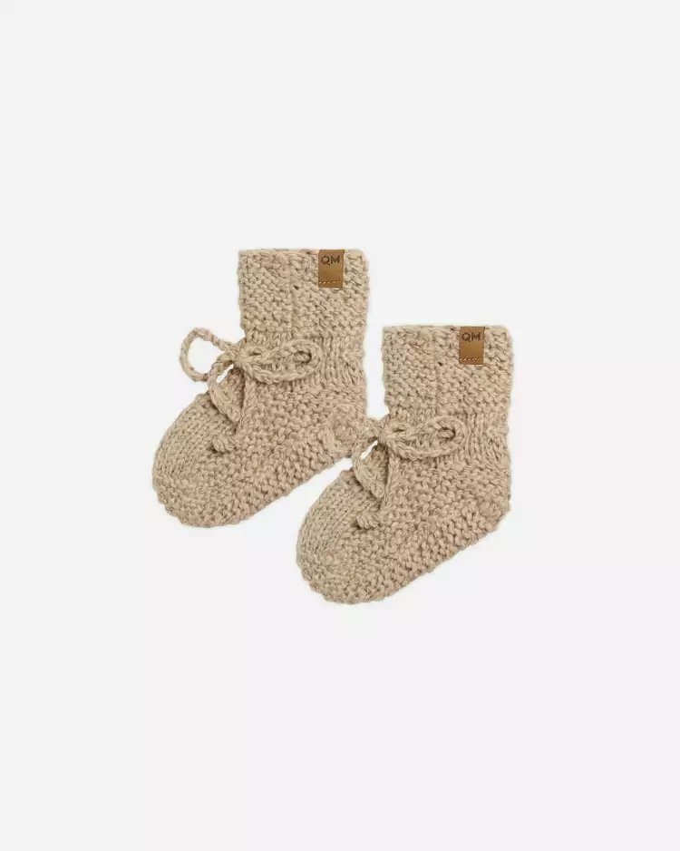 Quincy Mae Knit Booties In Latte Speckled