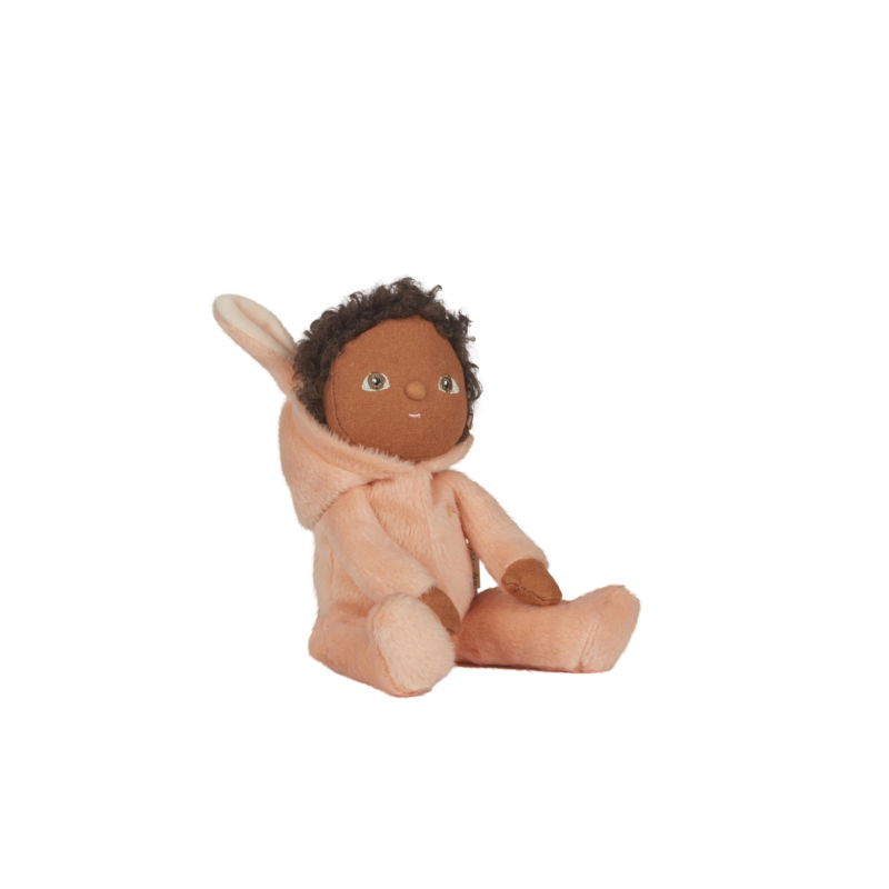 Dinky Dinkums Fluffle Family Babs Bunny made by Olli Ella