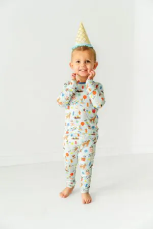 Macaron + Me Pawty Dogs Bamboo Viscose Long Sleeve Pajama Set