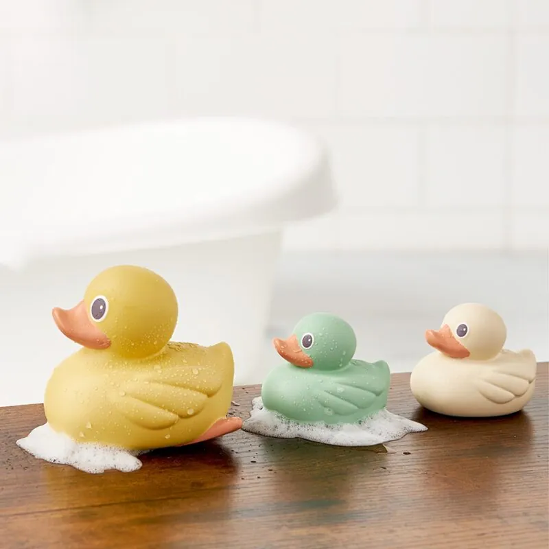 Itzy Ducky Family from Itzy Ritzy