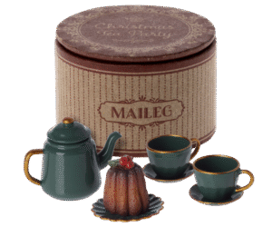 Maileg Christmas Tea Party for Mouse