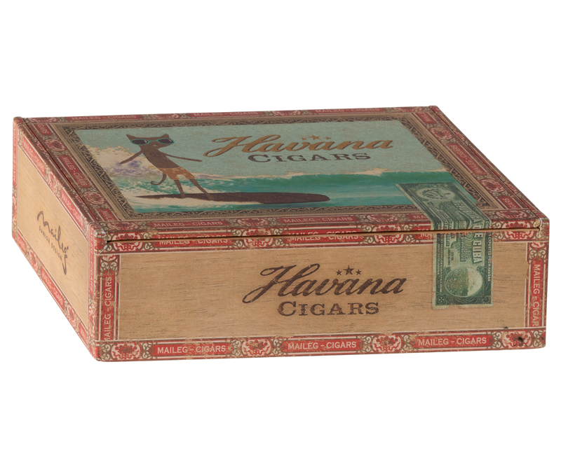 Maileg Mum and Dad Mice in Cigar Box part of our  collection