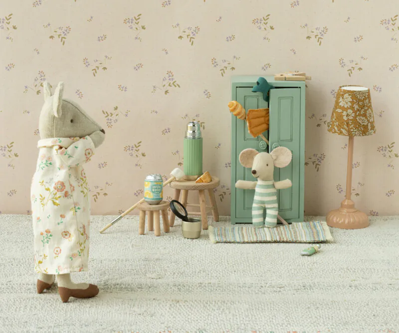 Closet in Soft Blue for Mouse from Maileg
