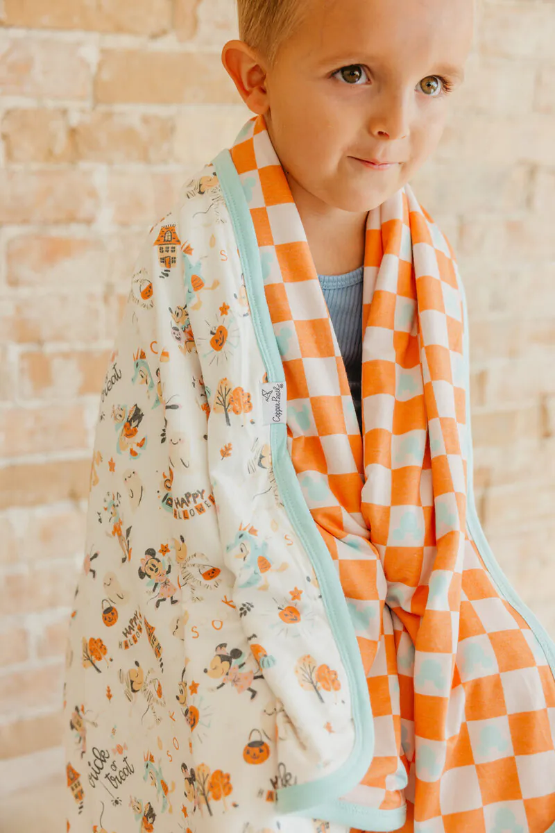 Mickey Mouse's Boo Bash 3-Layer Stretchy Quilt made by Copper Pearl