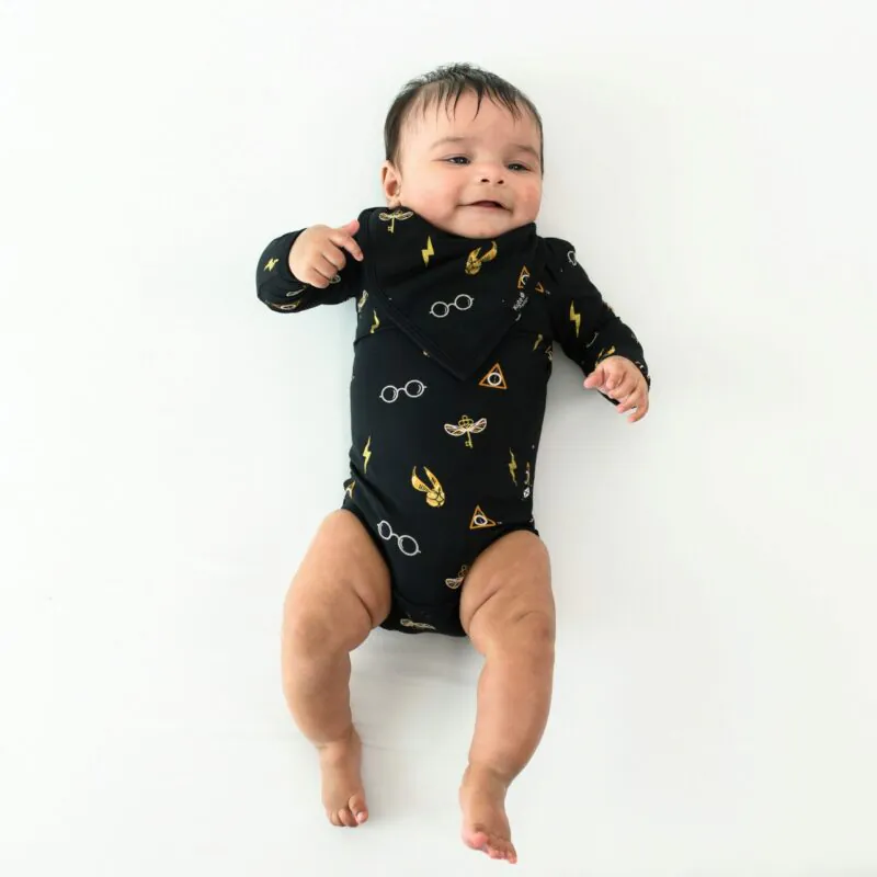 Bib in Midnight Icon made by Kyte BABY